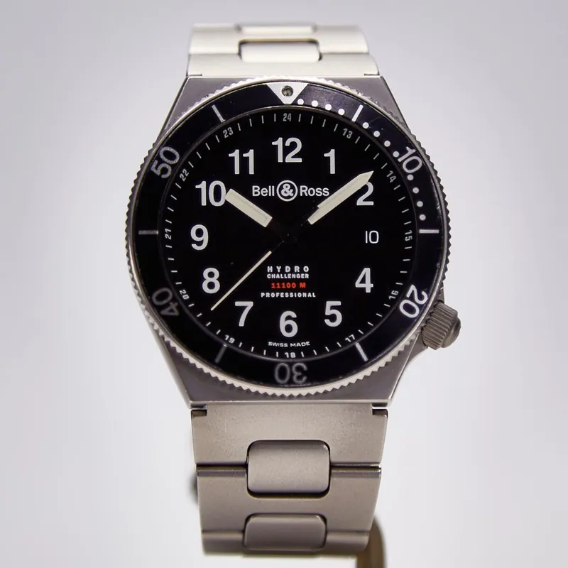 Pre-owned Bell & Ross HydroMax Professional 11100, 38 mm stainless steel case, black dial