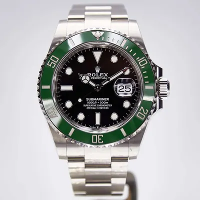 Rolex Submariner Date (126610)
