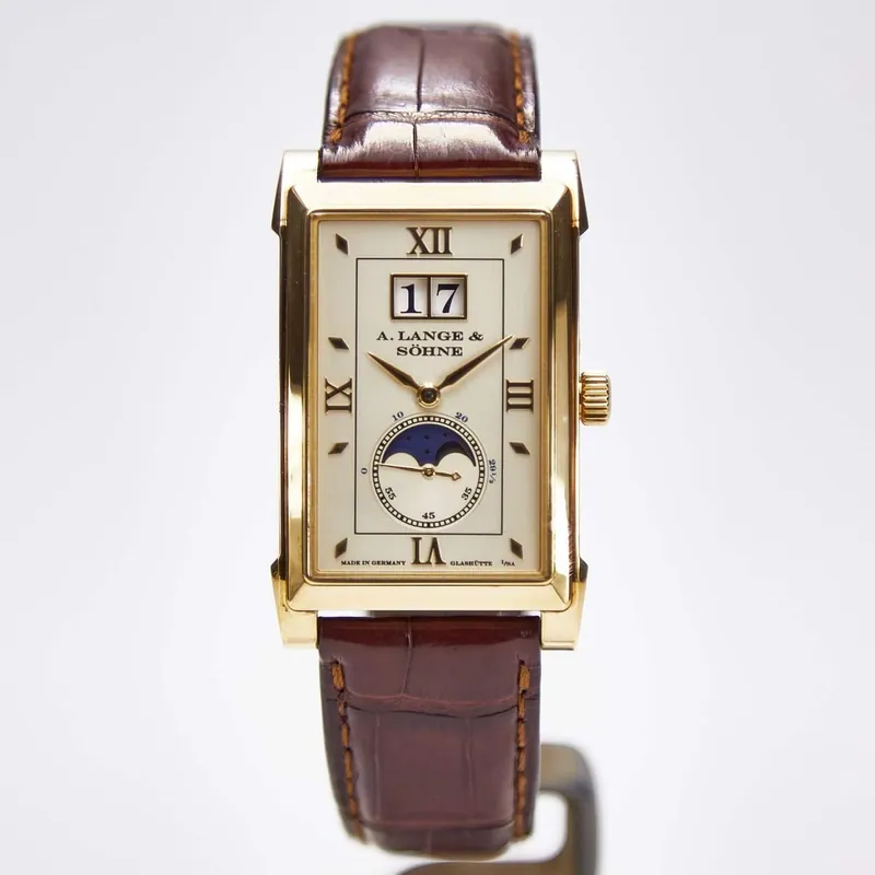Pre-owned A. Lange & Söhne Cabaret Moon Phase 118.021, 43 mm 18k yellow gold case, cream dial