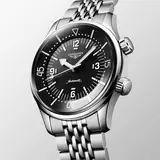 Longines Legend Diver L3.764.4.50.7, underside detail 1 of 3