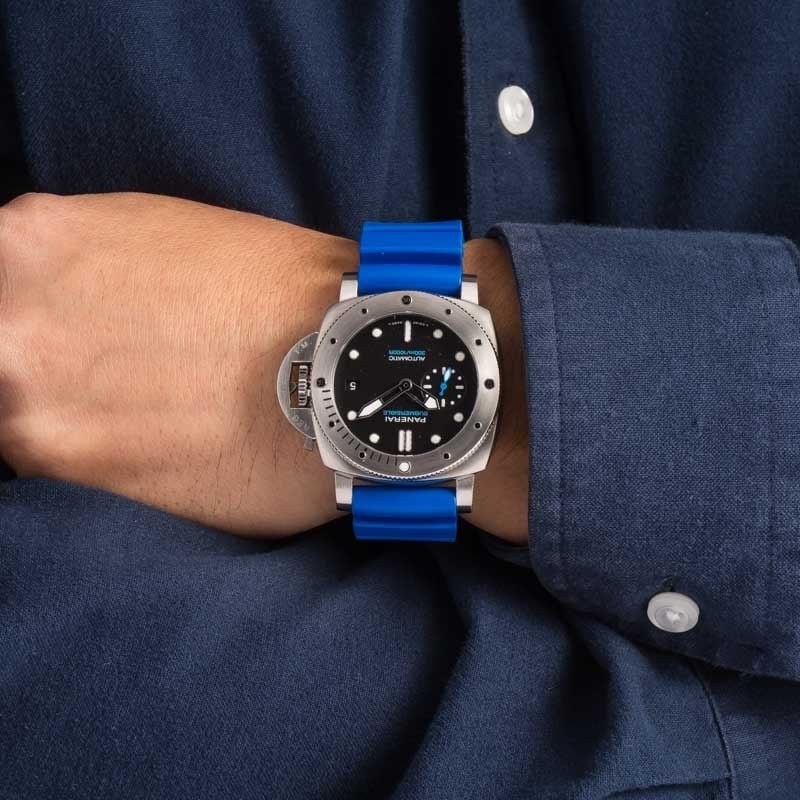 Panerai Submersible PAM02973 Black Dial