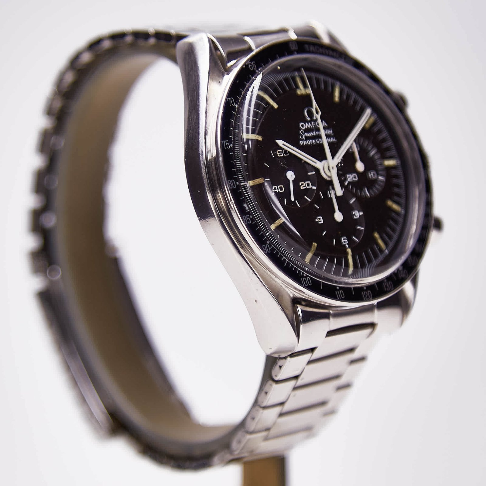 Omega Speedmaster Professional (145.022-69 ST)