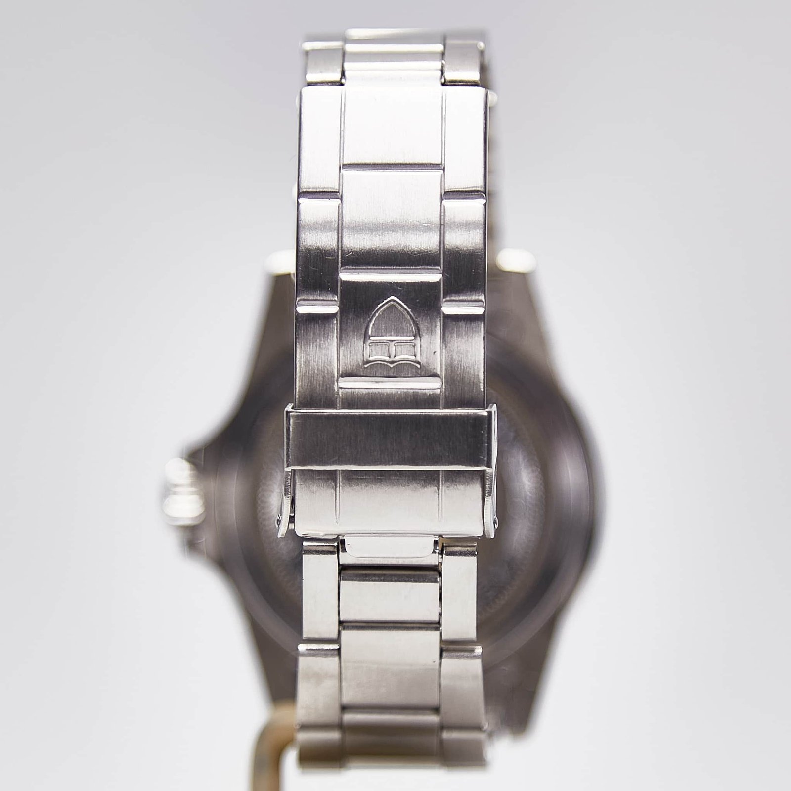 Tudor Submariner Date (76100)