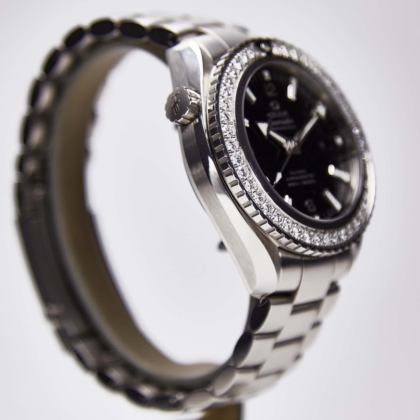 Omega Seamaster Planet Ocean 600M (232.15.42.21.01.001)