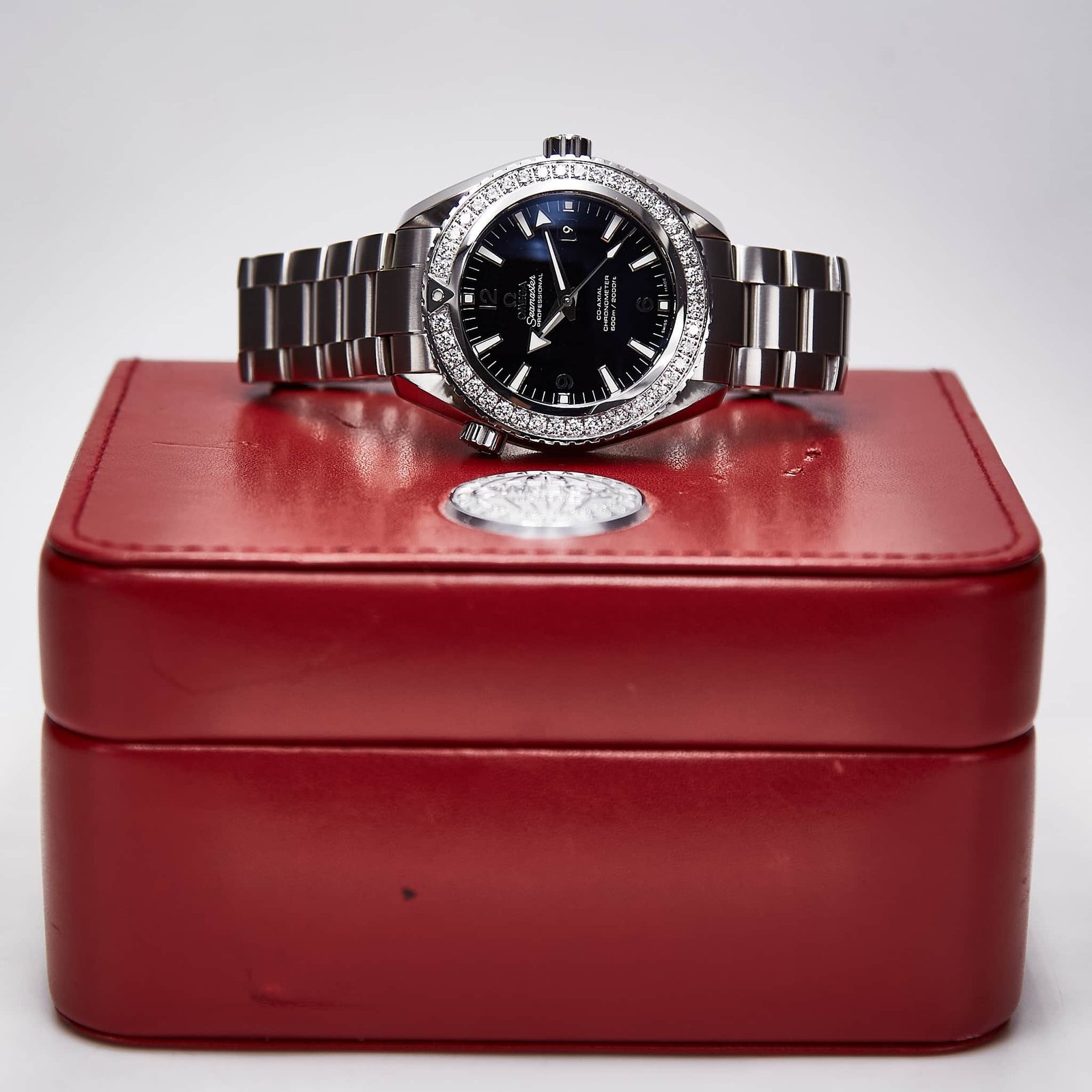 Omega Seamaster Planet Ocean 600M (232.15.42.21.01.001)