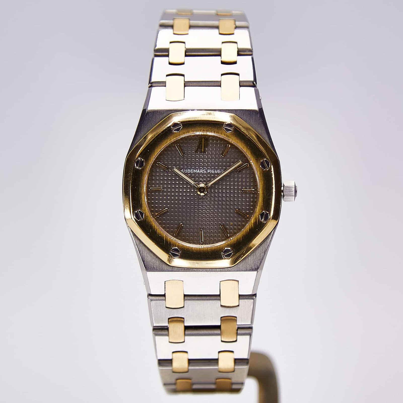 Audemars Piguet Royal Oak (6007SA)