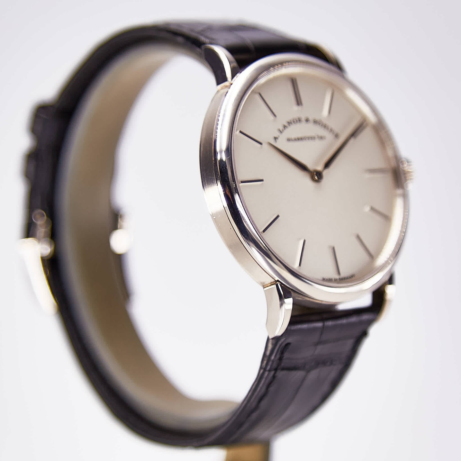 A. Lange & Söhne Saxonia Thin (201.027)