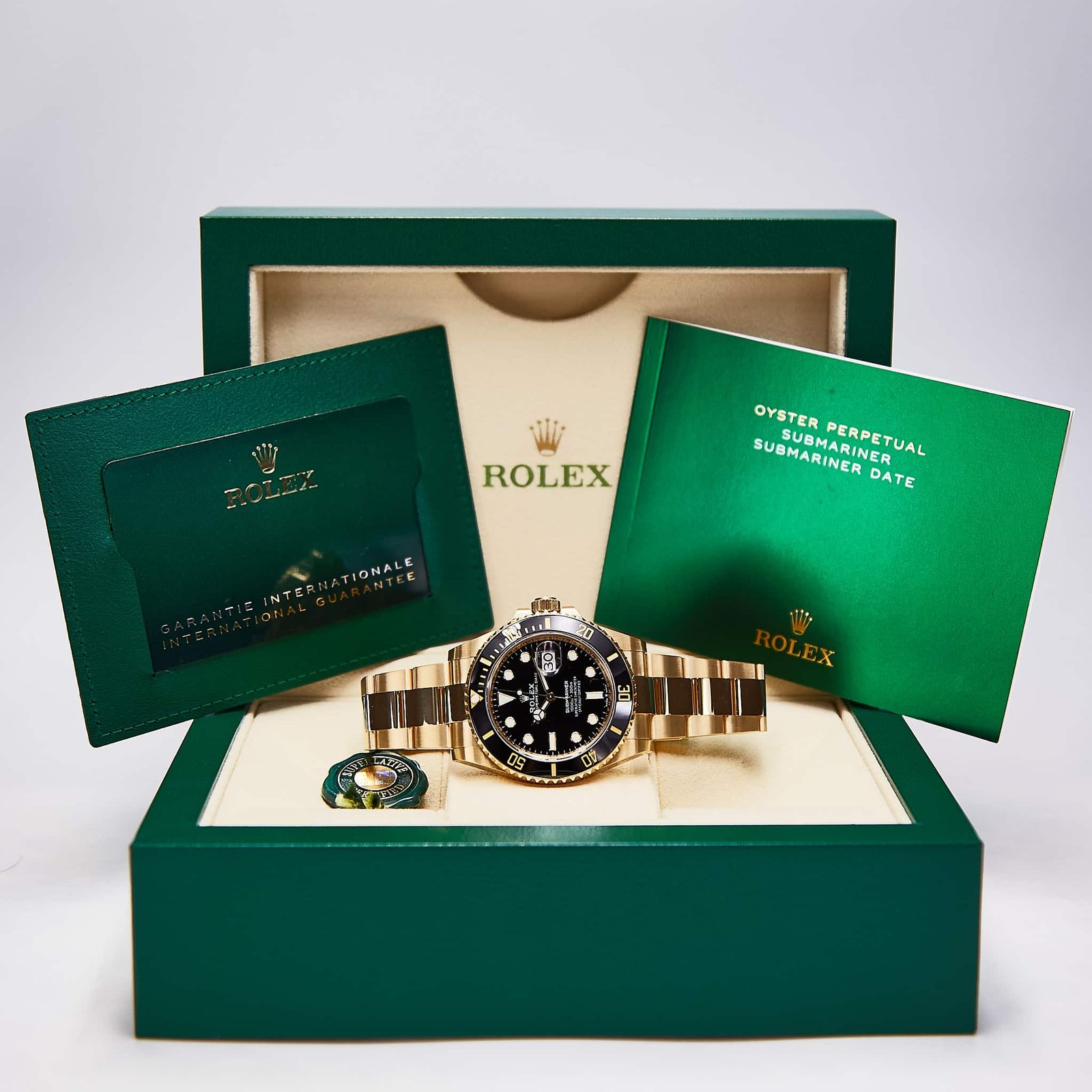 Rolex Submariner Date (126618)