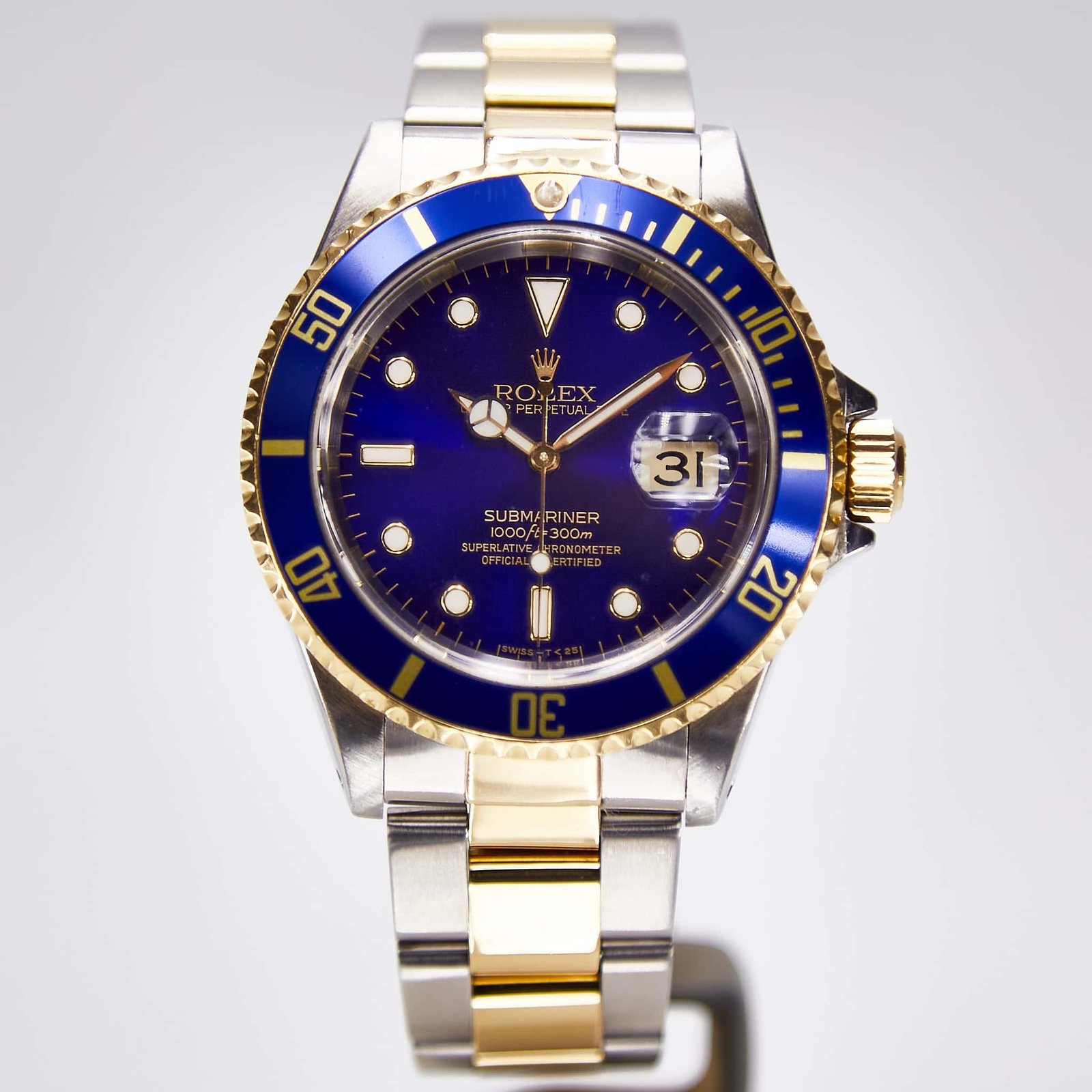 Rolex Submariner Date (16613)