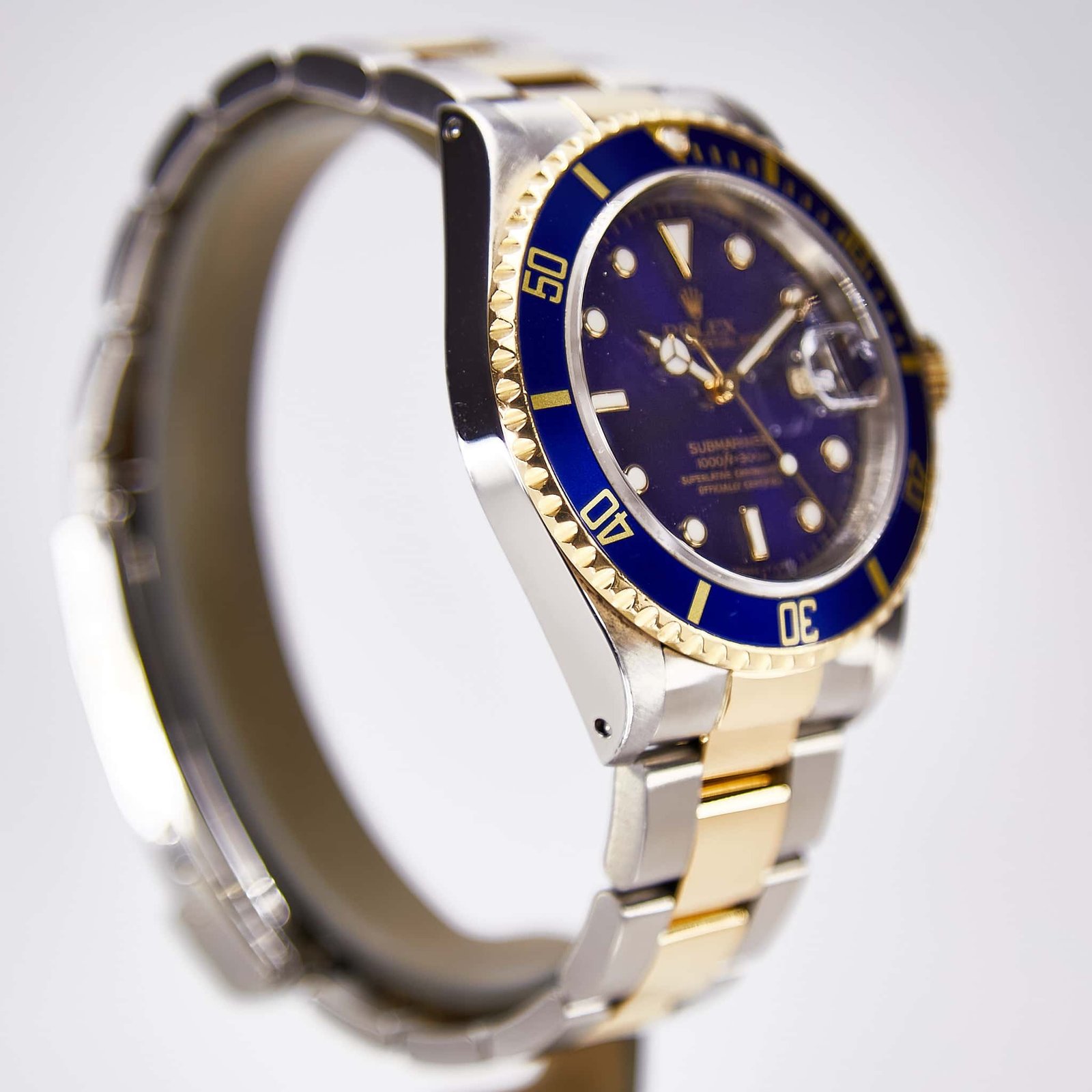 Rolex Submariner Date (16613)