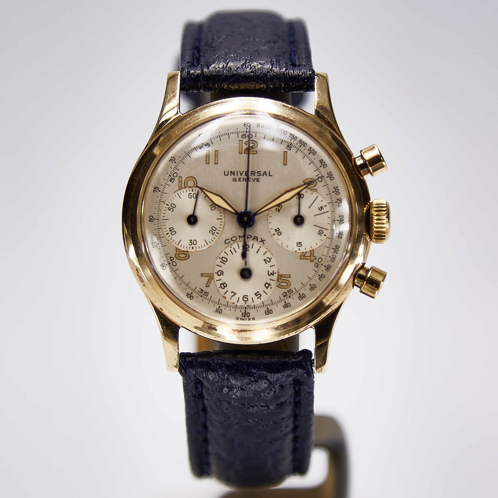 Universal Genève Compax Chronograph (52215)