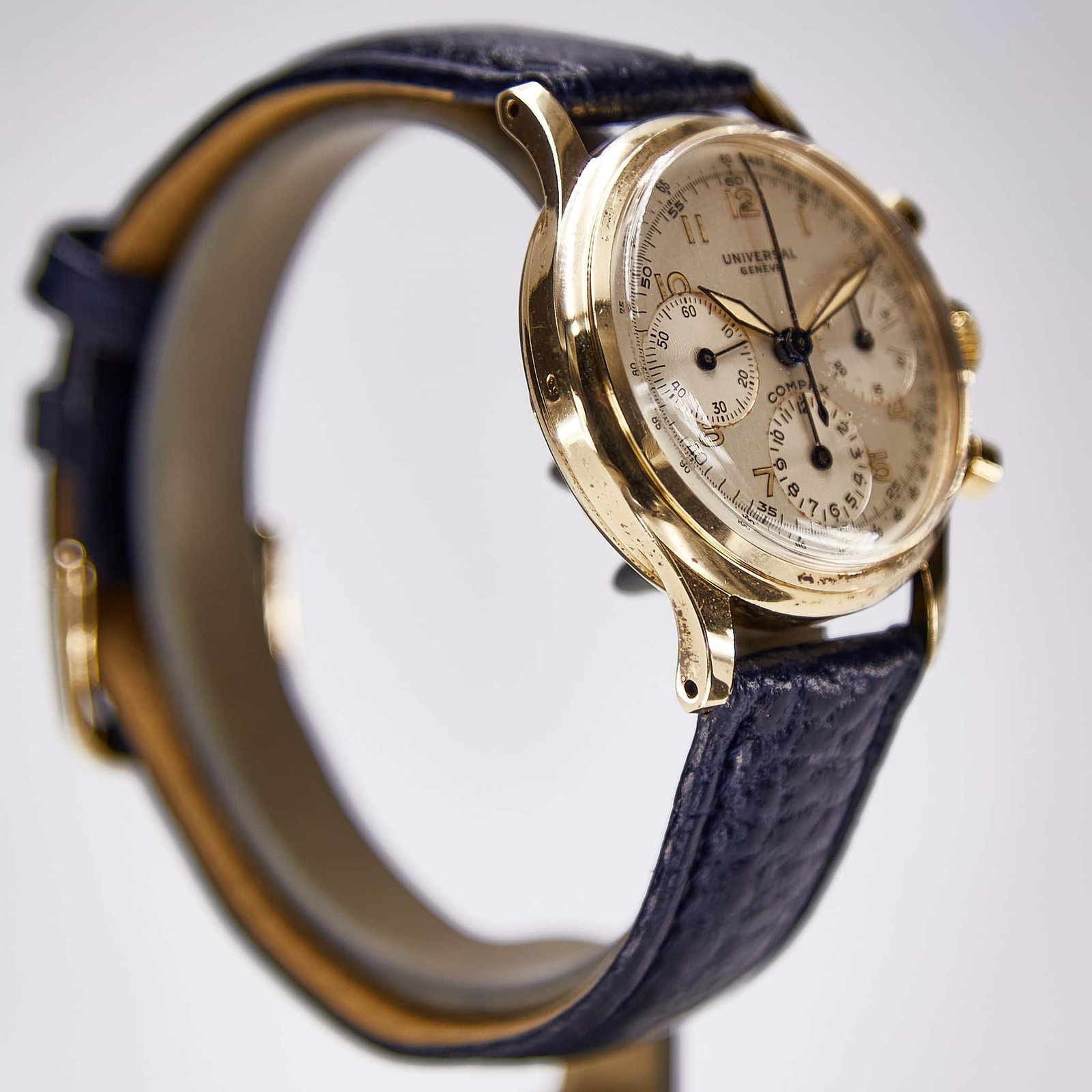 Universal Genève Compax Chronograph (52215)