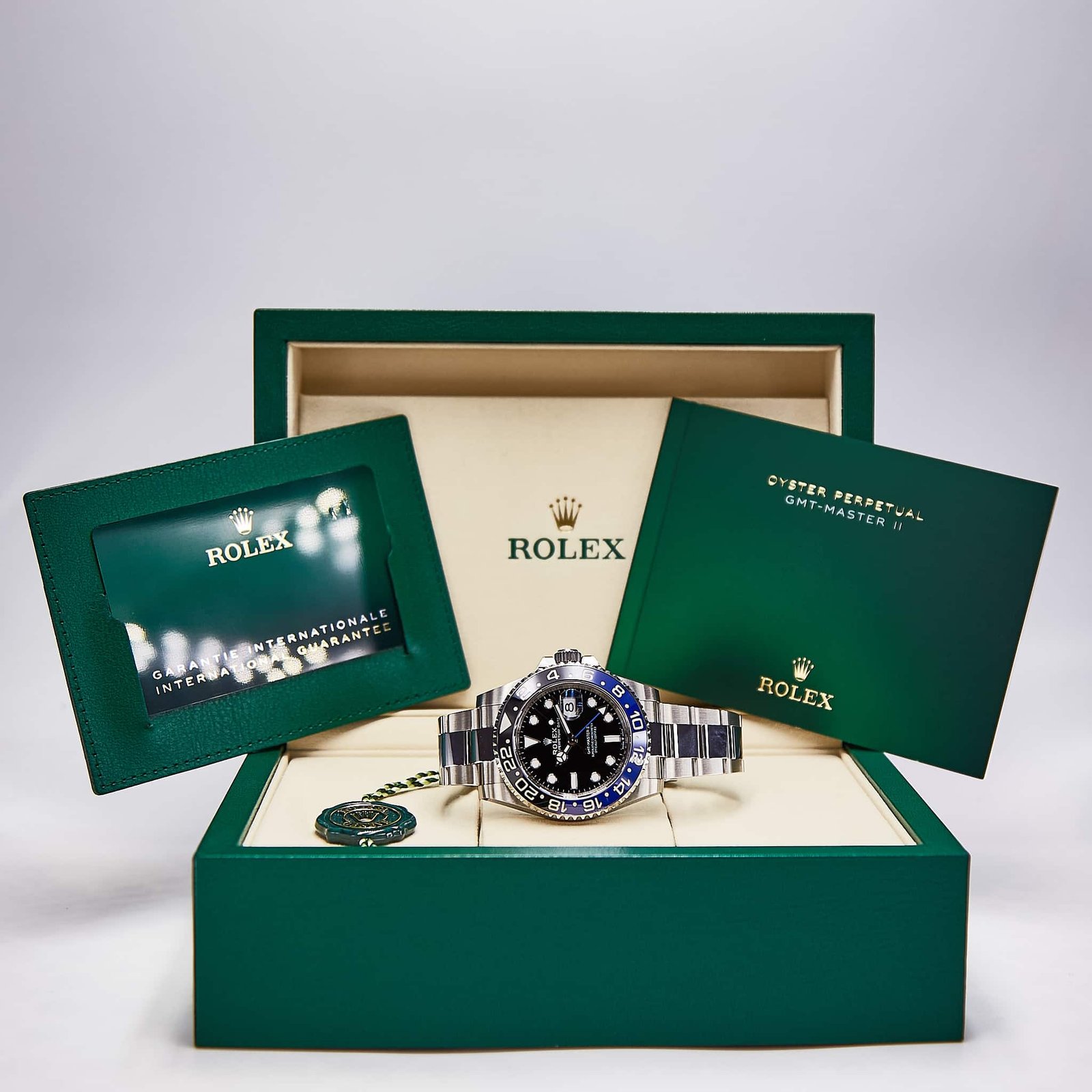 Rolex GMT-Master II | Like New 2025 (126710)