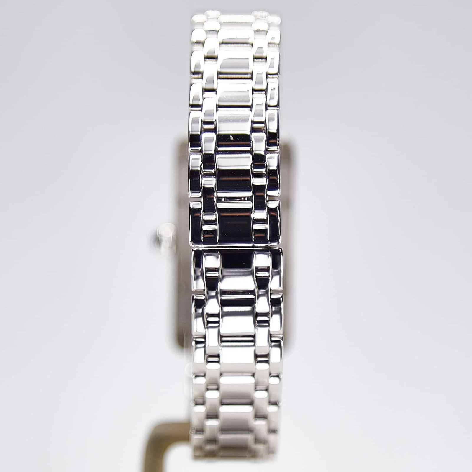 Cartier Tank Américaine (1713)