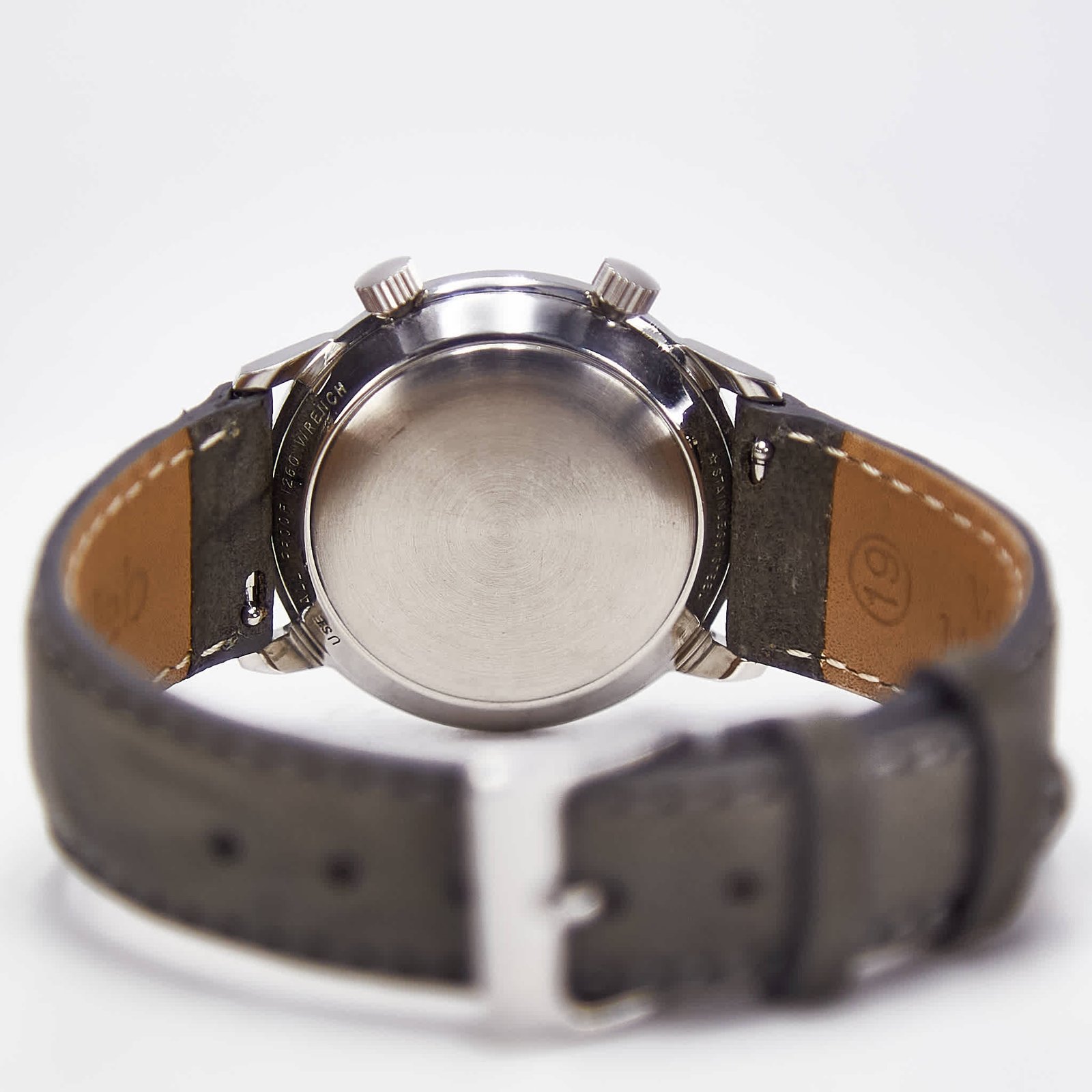 Jaeger-LeCoultre Memovox (2677-910/911)
