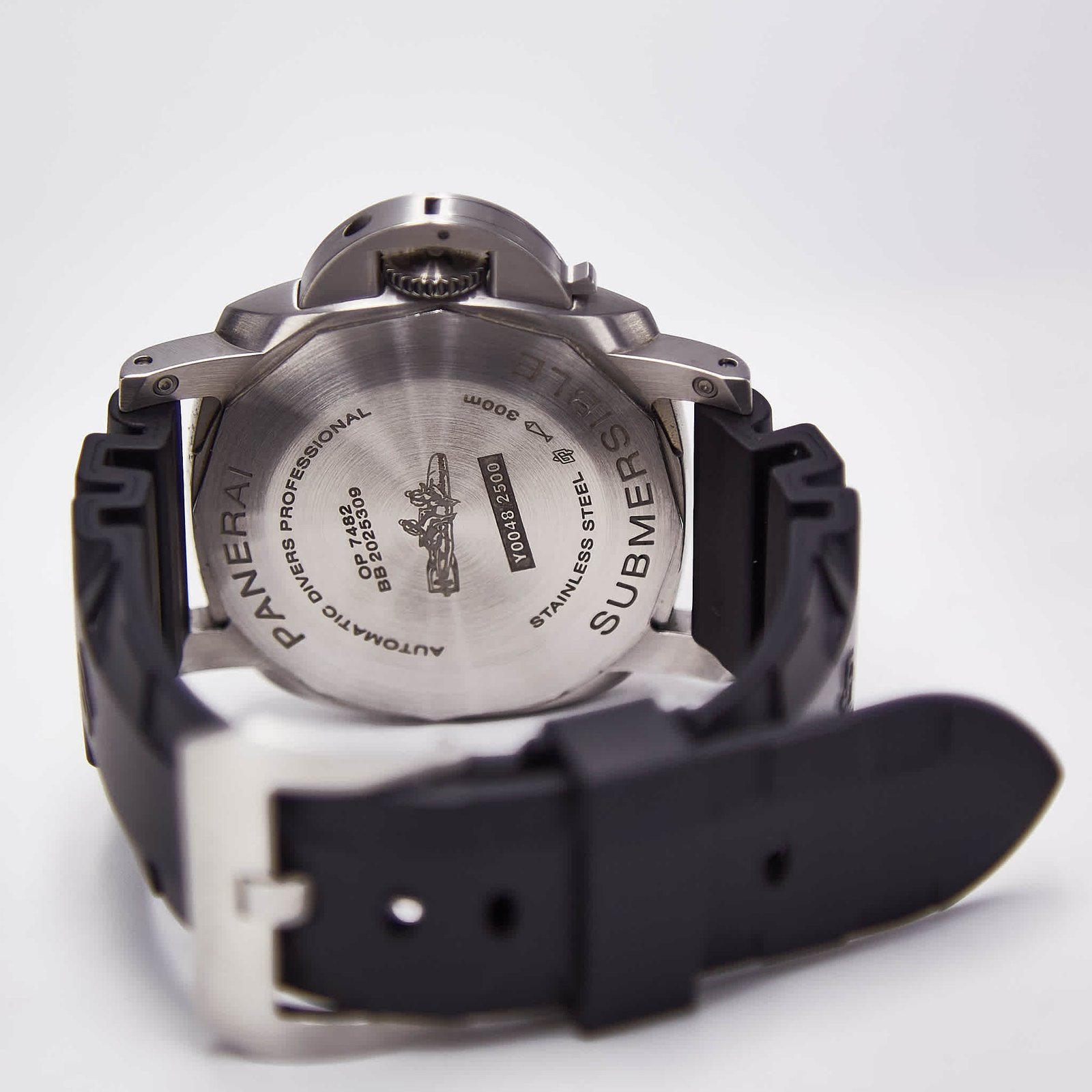 Panerai Luminor Submersible (PAM01226)