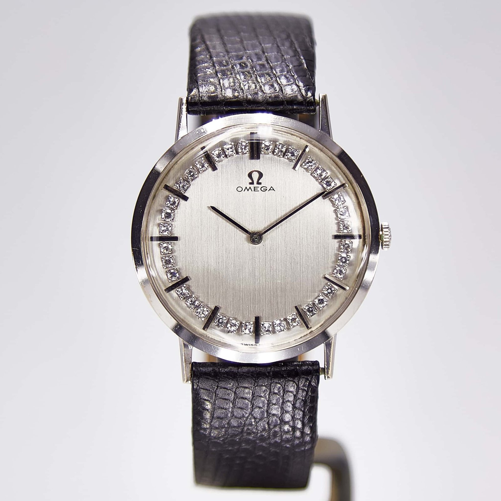 Omega (6672)