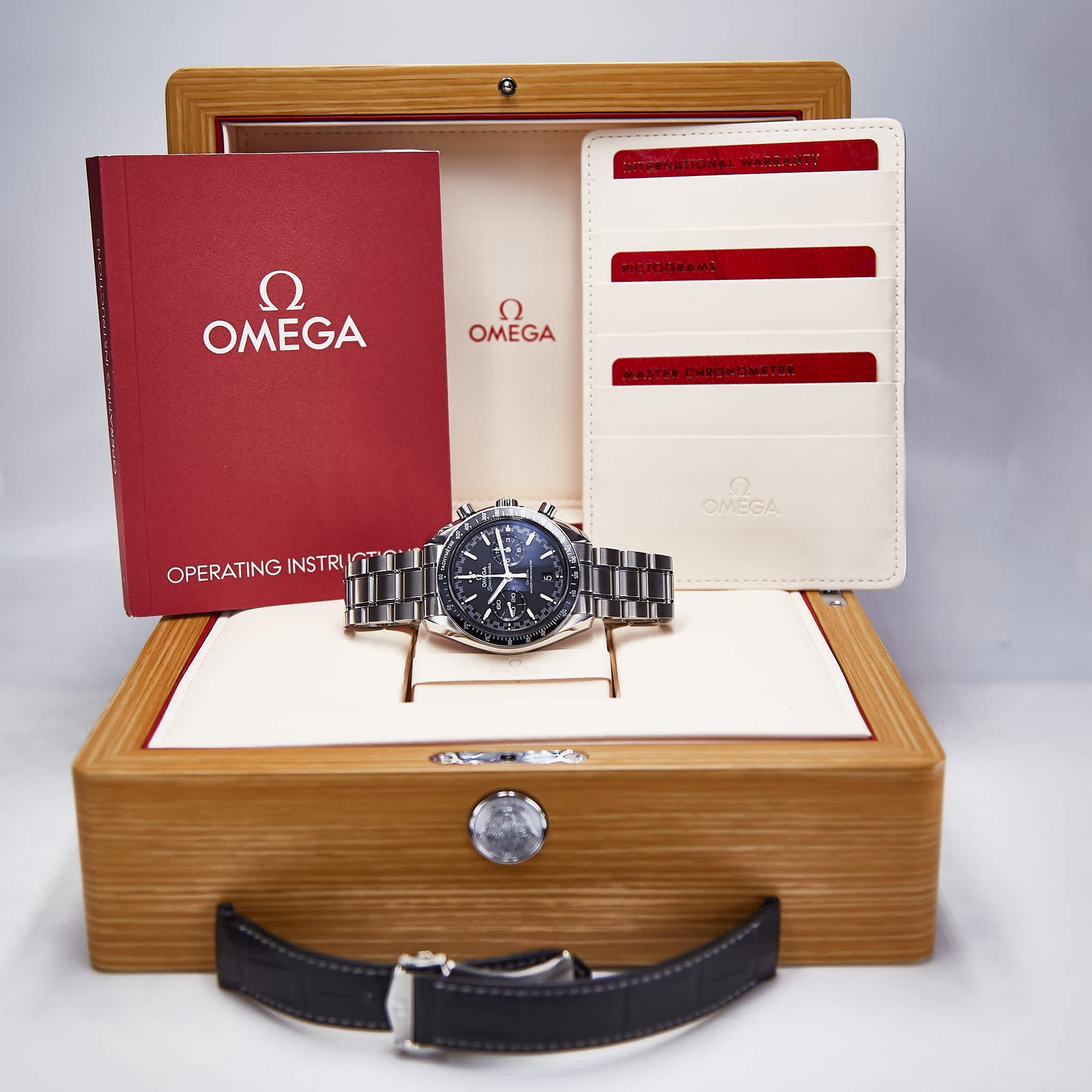 Omega Speedmaster Racing (329.33.44.51.01.001)