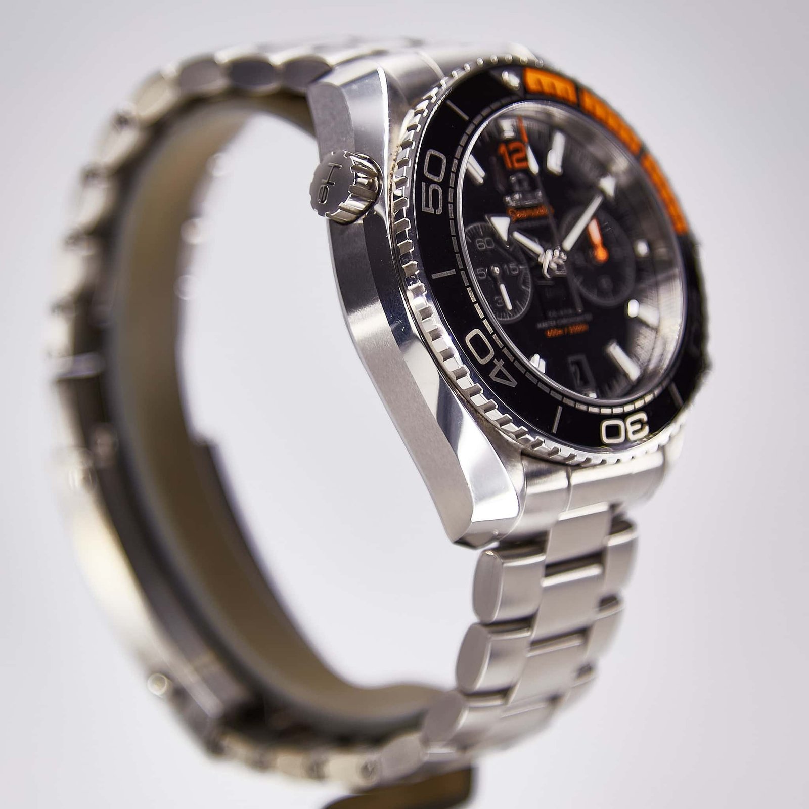 Omega Seamaster Planet Ocean Chrono 600M (215.30.46.51.01.002)