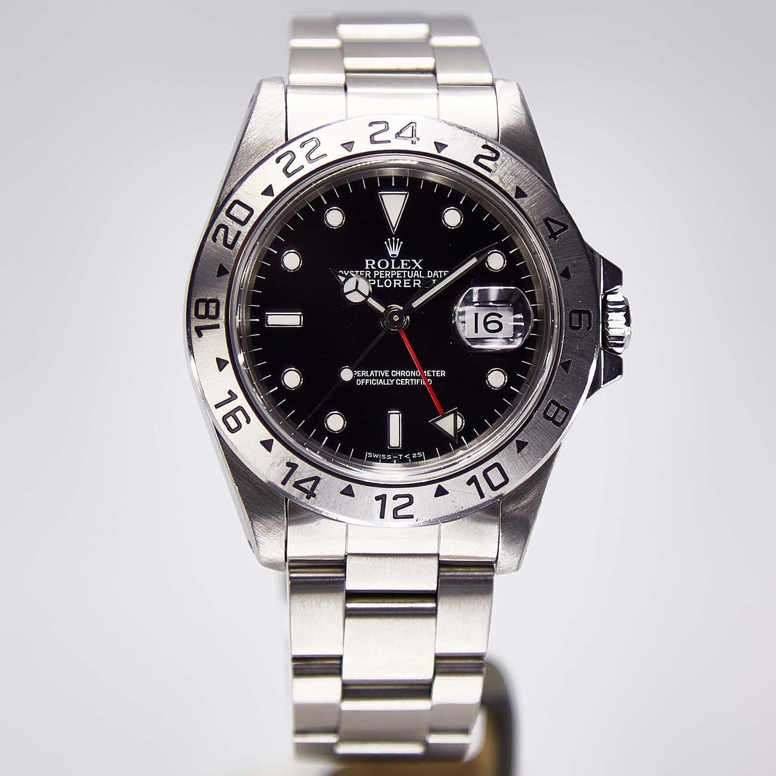 Rolex Explorer II (16570)