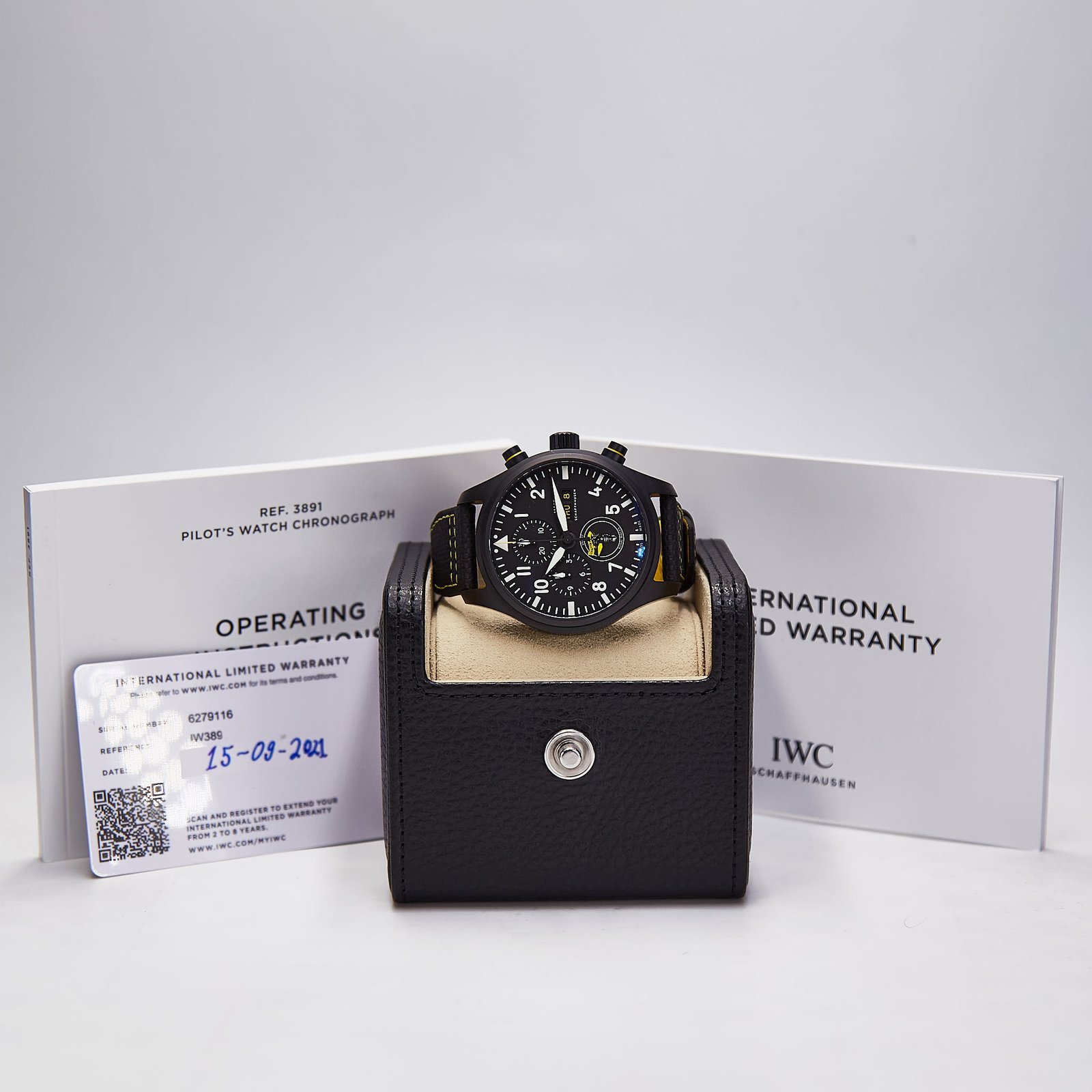 IWC Pilot’s Watch Chronograph ‘Royal Maces’ (IW389107)