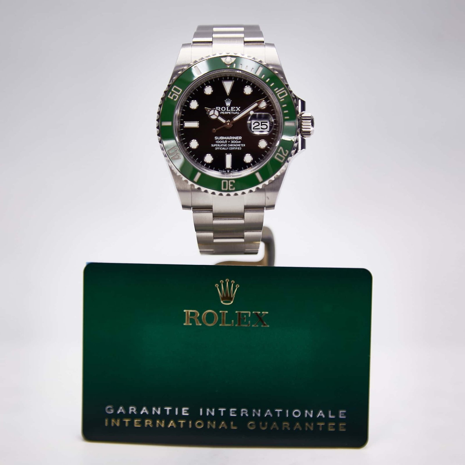 Rolex Submariner Date (126610)