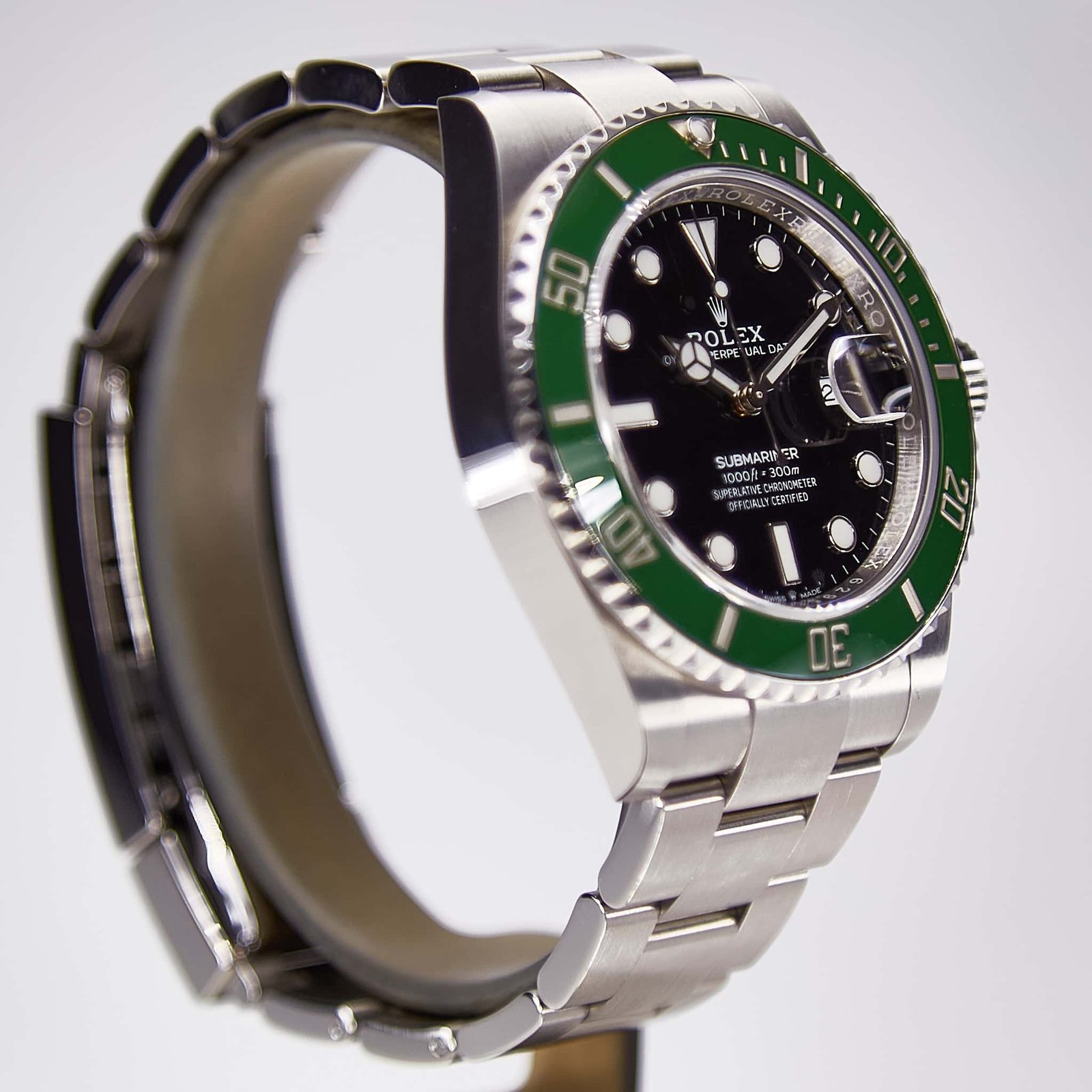 Rolex Submariner Date (126610)