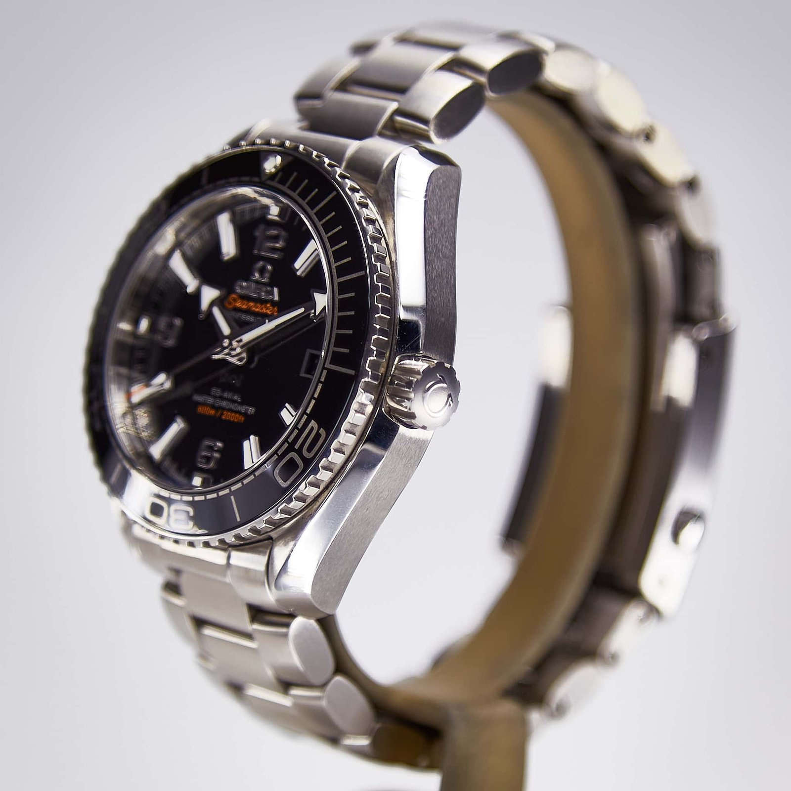 Omega Seamaster Planet Ocean 600M (215.30.40.20.01.001)