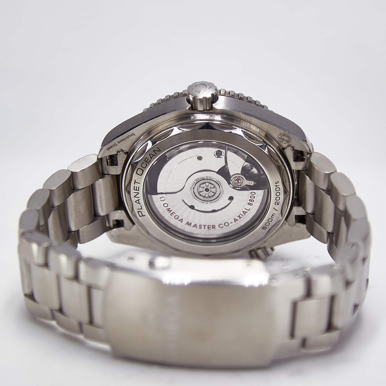 Omega Seamaster Planet Ocean 600M (215.30.40.20.01.001)
