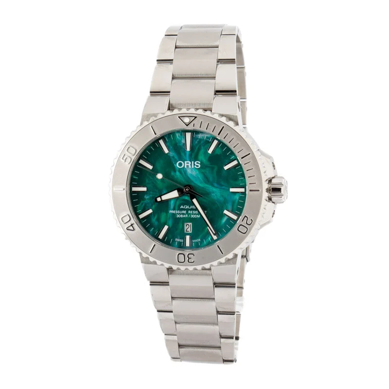 Oris x Bracenet Aquis Green Dial