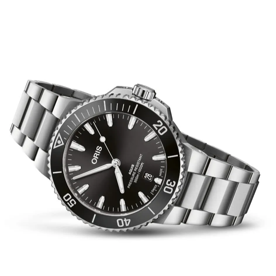 Oris Aquis Date (01 733 7787 4154)