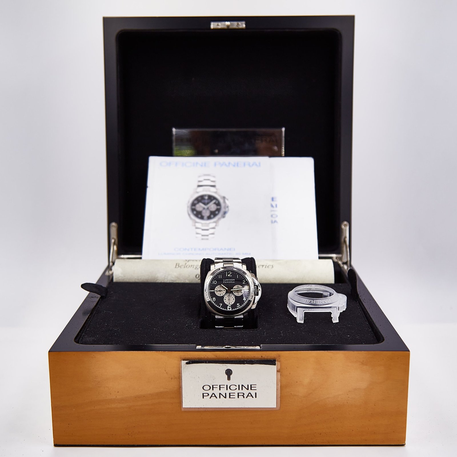 Panerai Luminor Chronograph (PAM00052)
