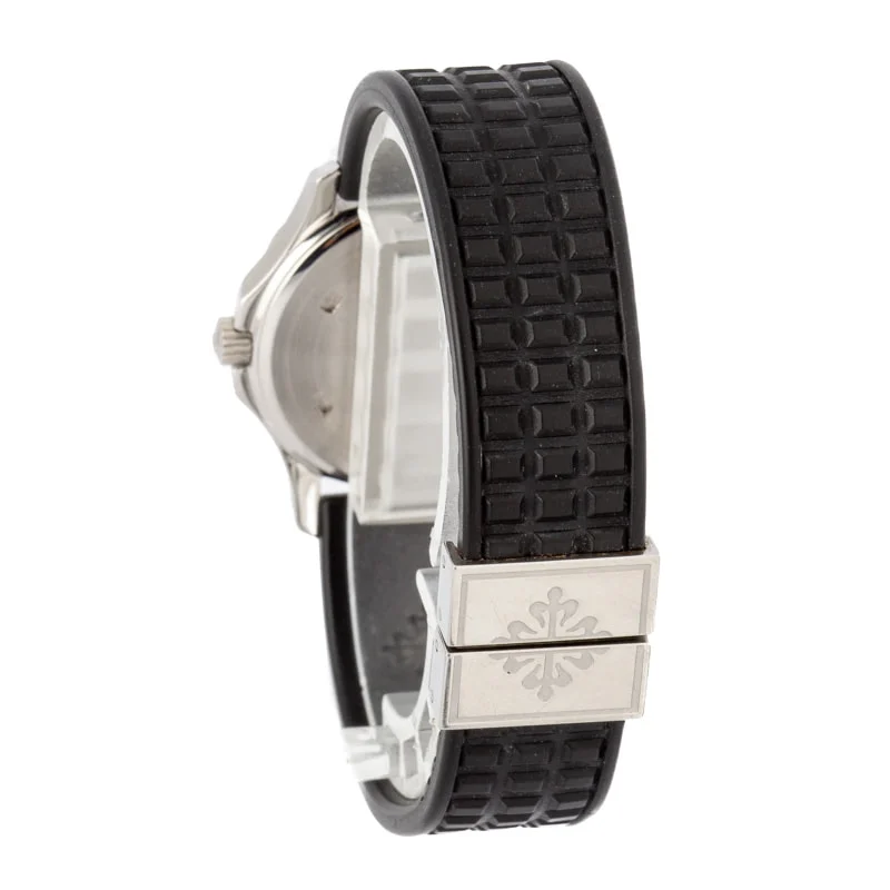 Ladies Patek Philippe Aquanaut 4960A Black Dial